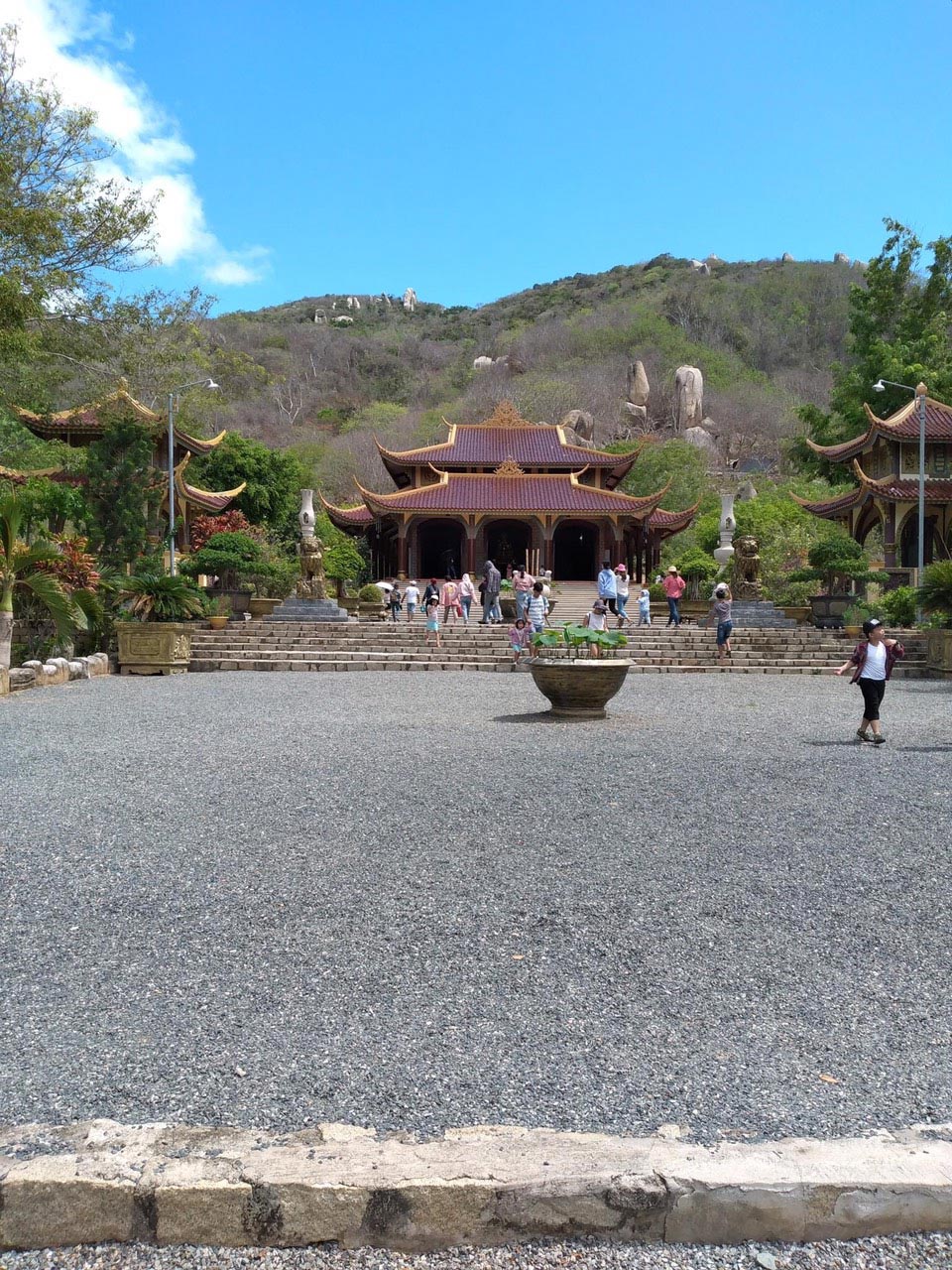 nghĩ dưỡng tại lan rừng resort thưởng thức hải sản chợ phước hải nghĩ dưỡng tại lan rừng resort thưởng thức hải sản chợ phước hải