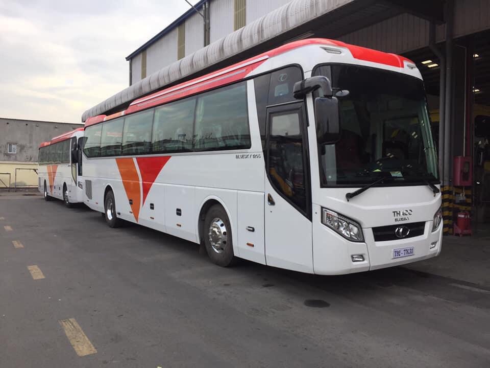 thuê xe 45 chỗ đời mới 