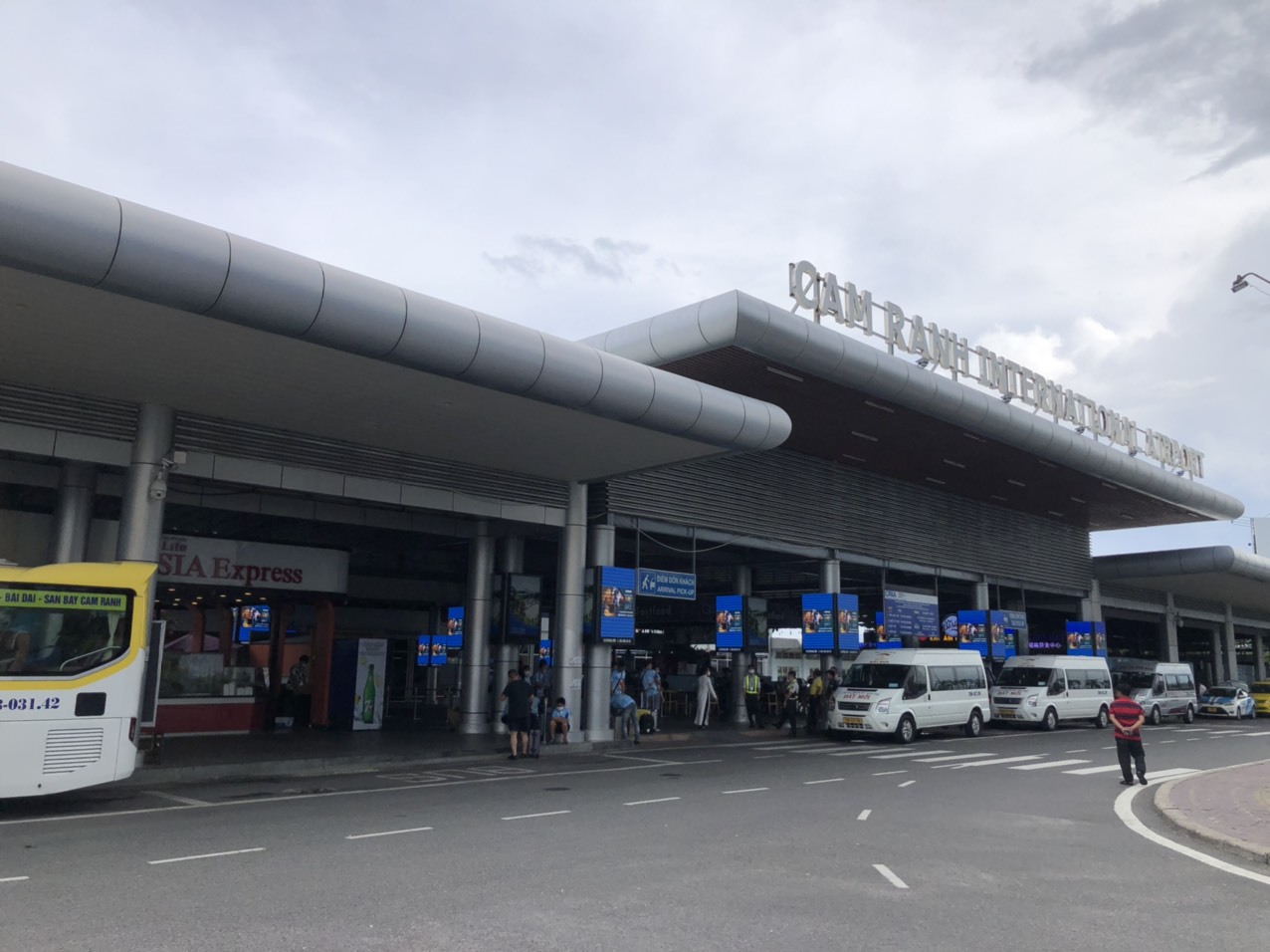 haivancar công ty cho thuê xe uy tín tại Miền nam